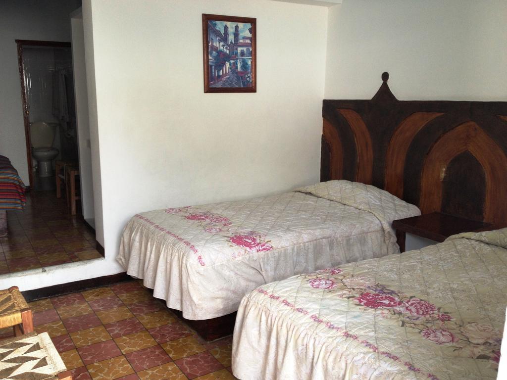 Hotel Posada Santa Anita แท็กซ์โก เด อลาร์คอน ภายนอก รูปภาพ