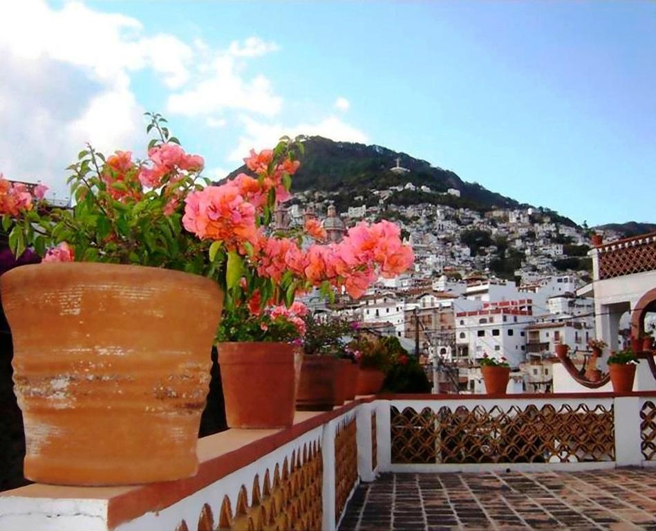 Hotel Posada Santa Anita แท็กซ์โก เด อลาร์คอน ภายนอก รูปภาพ